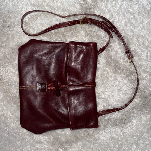 Dooney & Bourke Handbags - Dooney & Bourke Burgundy Crossbody Bag